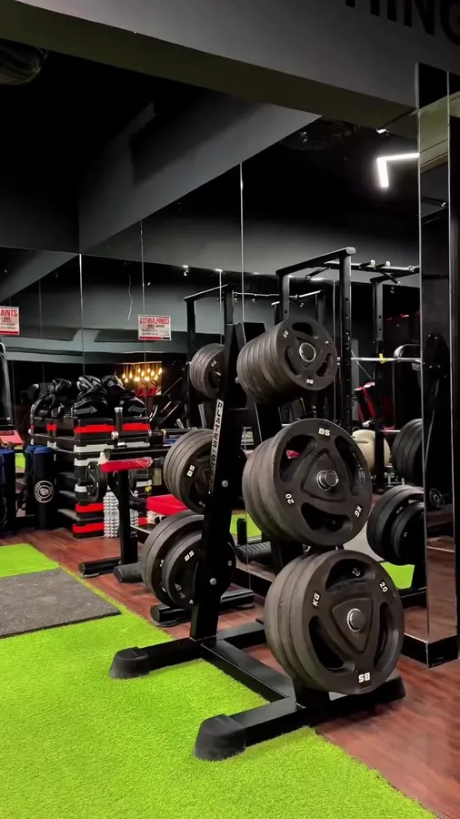 Smartinn Fitness during Late Morning
